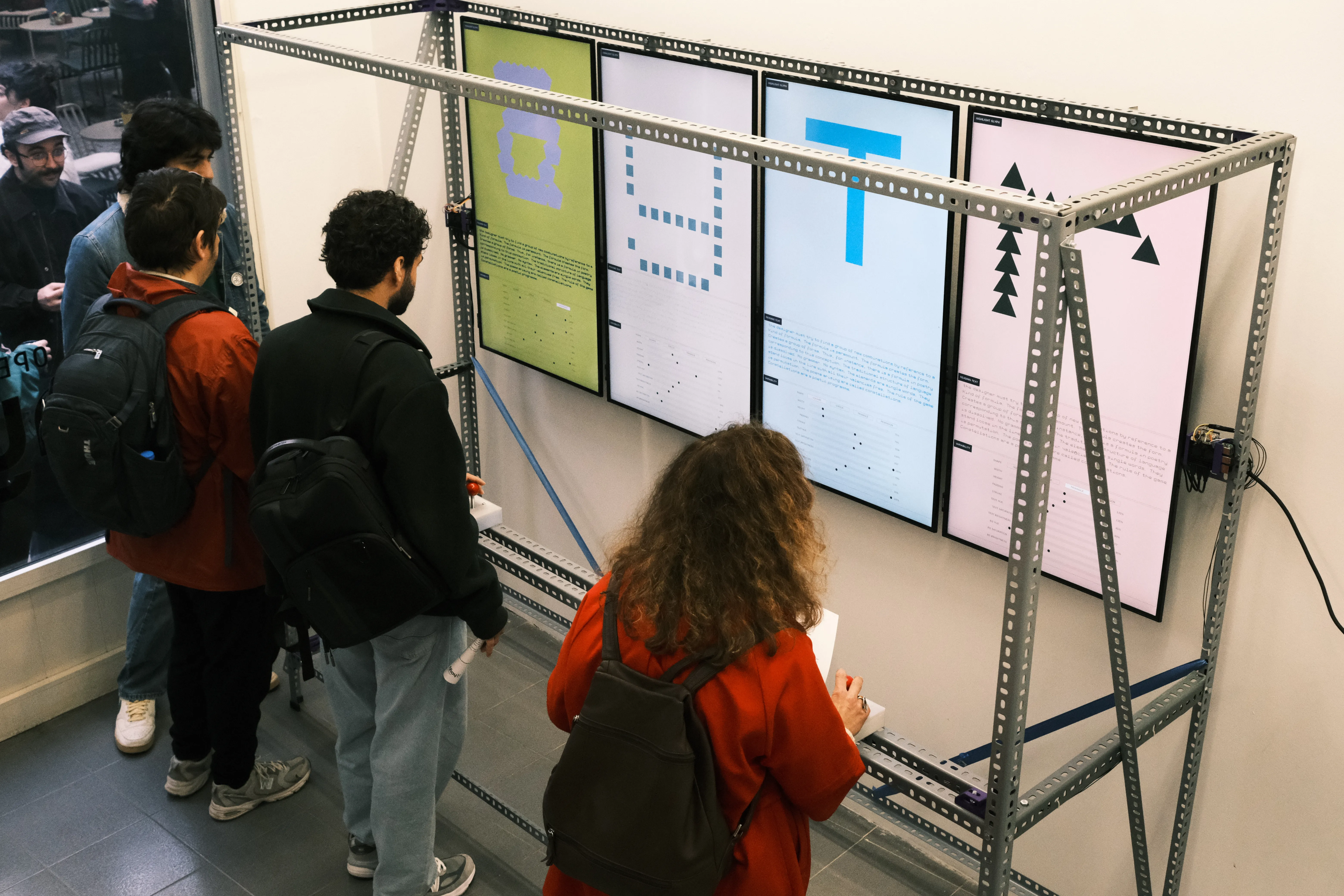 Pixel Traps: Typefaces Programmed to Play — 7