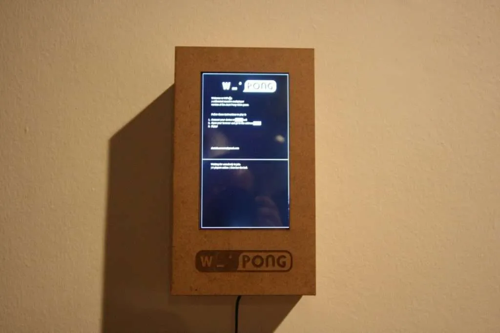 WiPong — Massive Multiplayer Collocated Game